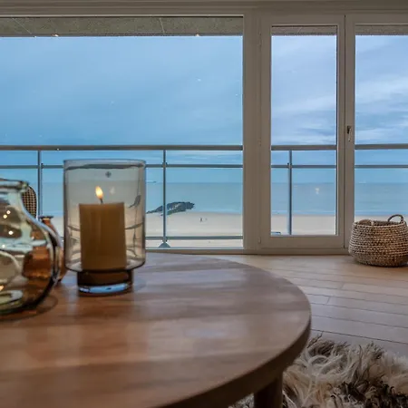 1e Verdiep Op De Zeedijk In Met 3 Slaapkamers Voor Max 7 Pers Apartment Knokke-Heist