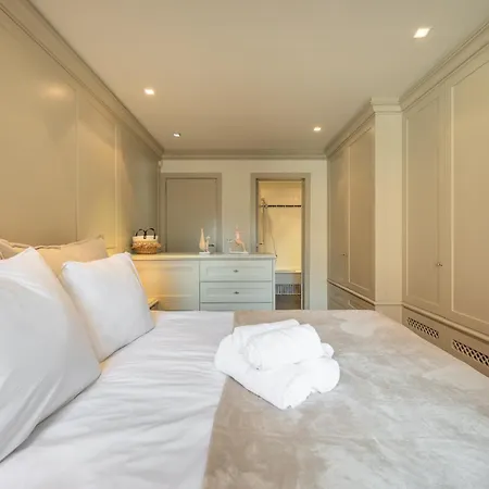 Apartman 1e Verdiep Op De Zeedijk In Met 3 Slaapkamers Voor Max 7 Pers *